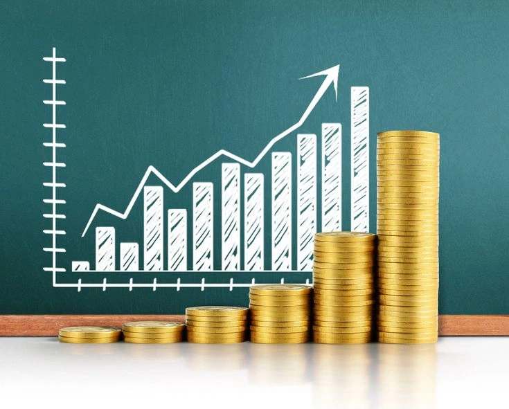 Why do landlords face delays in renting properties?